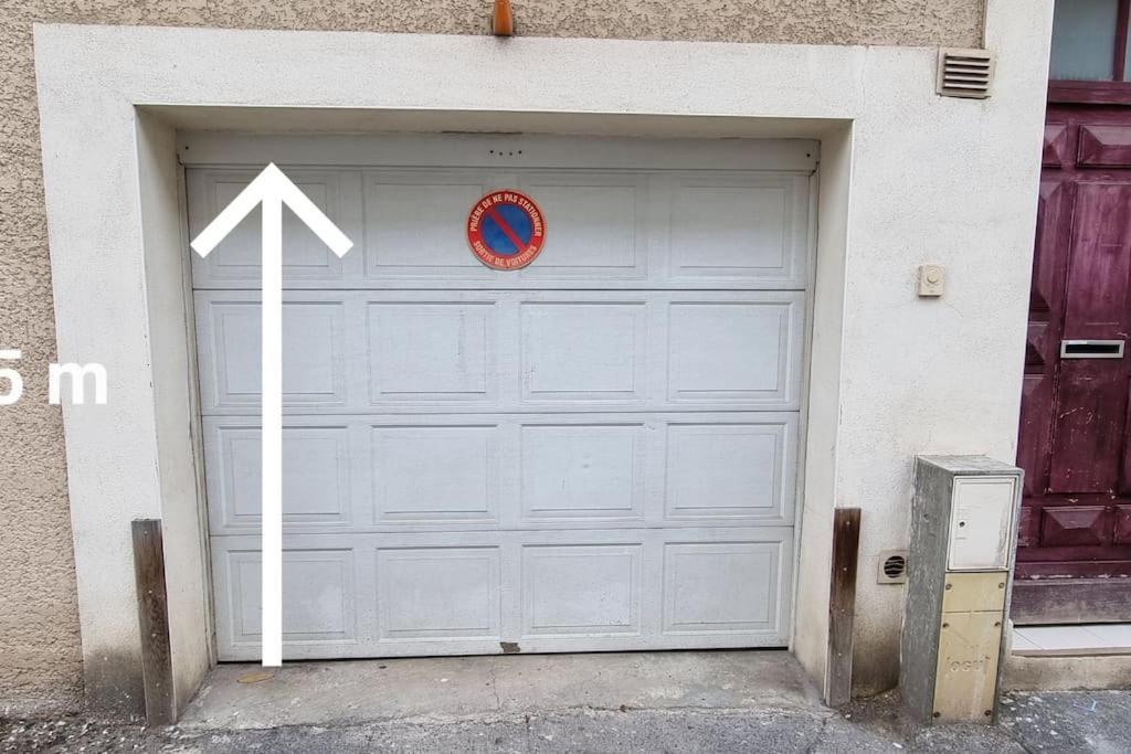 Agreable Appartement Avec 2 Places De Parking Dans Le Garage Béziers Exterior foto